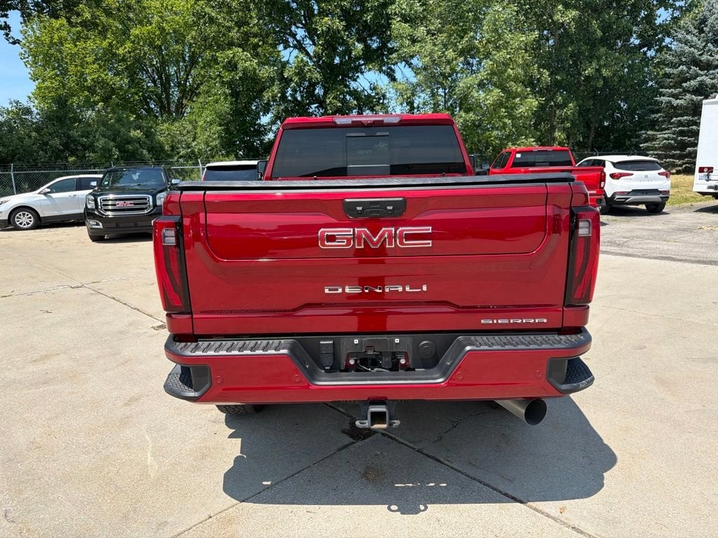2024 GMC Sierra 2500 HD Denali