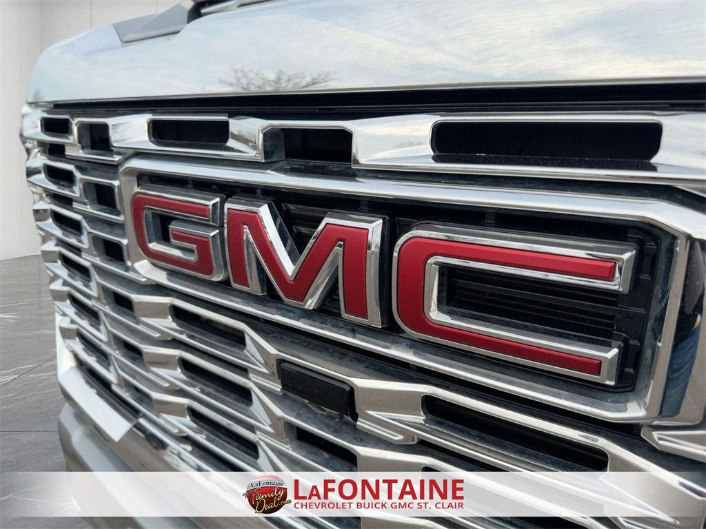 2025 GMC Sierra 3500 HD Denali