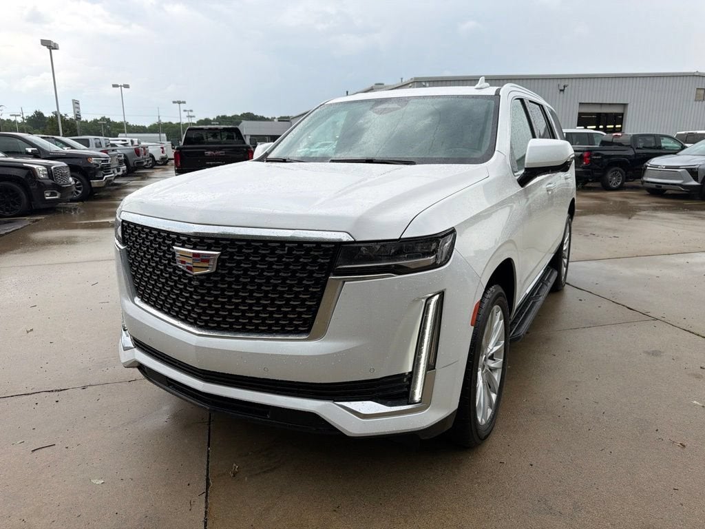 2022 Cadillac Escalade Luxury