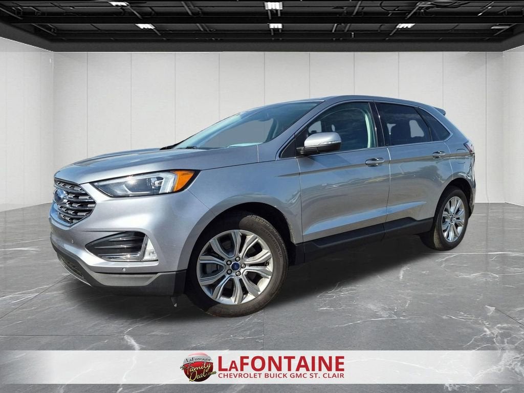 2022 Ford Edge Titanium