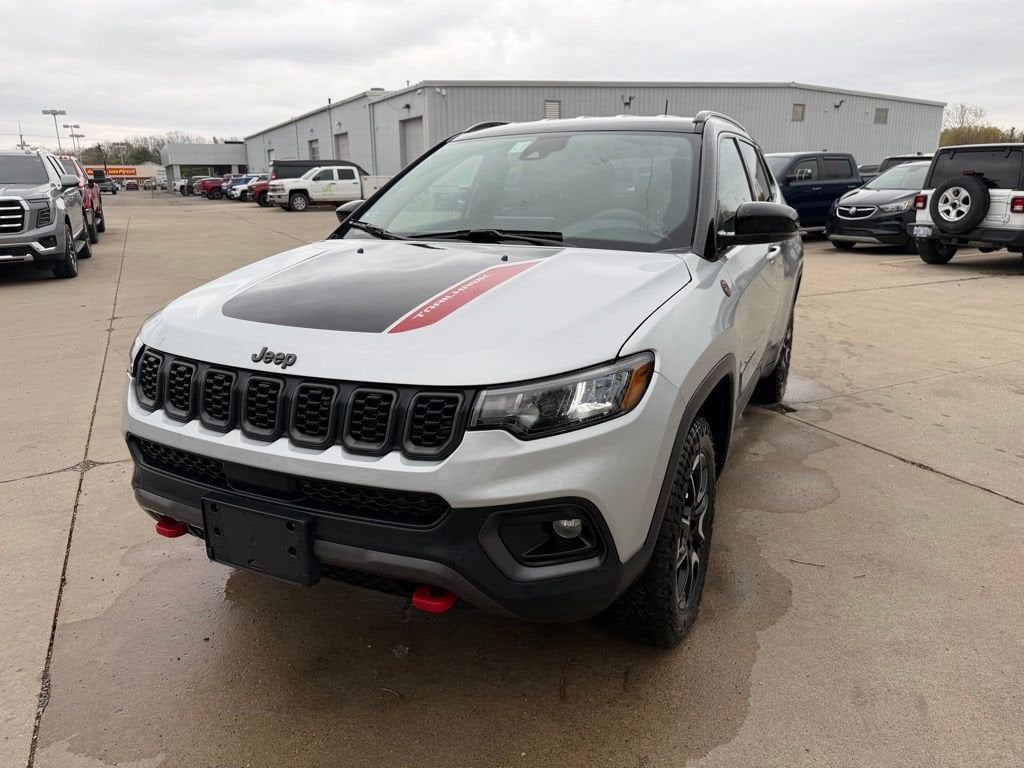 2025 Jeep Compass Trailhawk