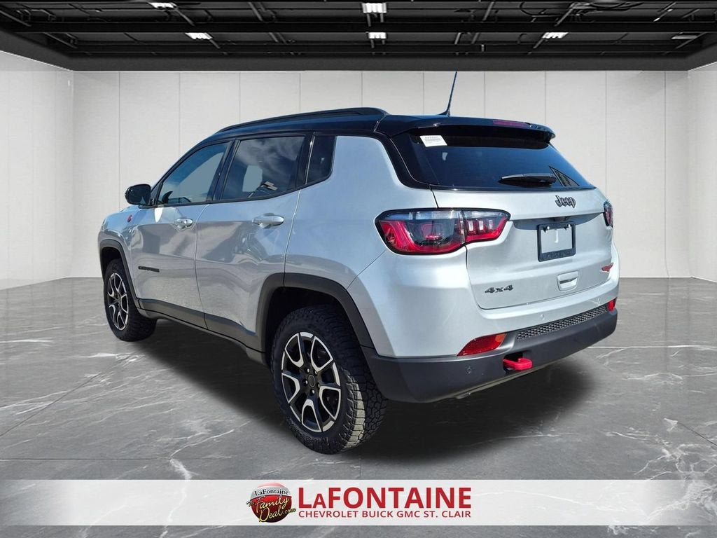 2025 Jeep Compass Trailhawk