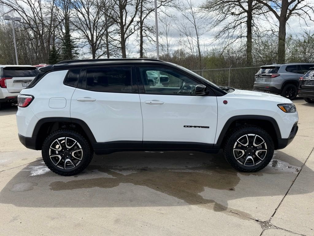 2025 Jeep Compass Trailhawk 4x4