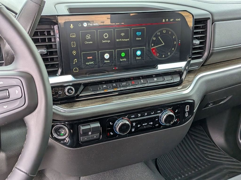 2025 GMC Sierra 1500 Elevation