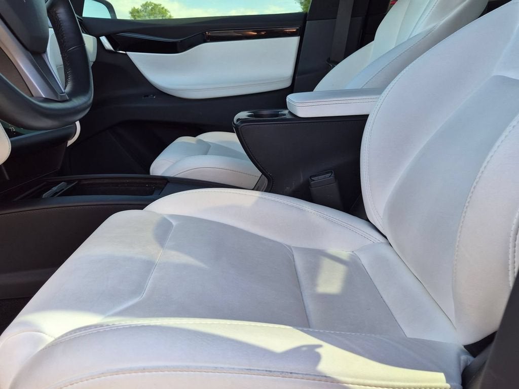 2020 Tesla Model X Long Range