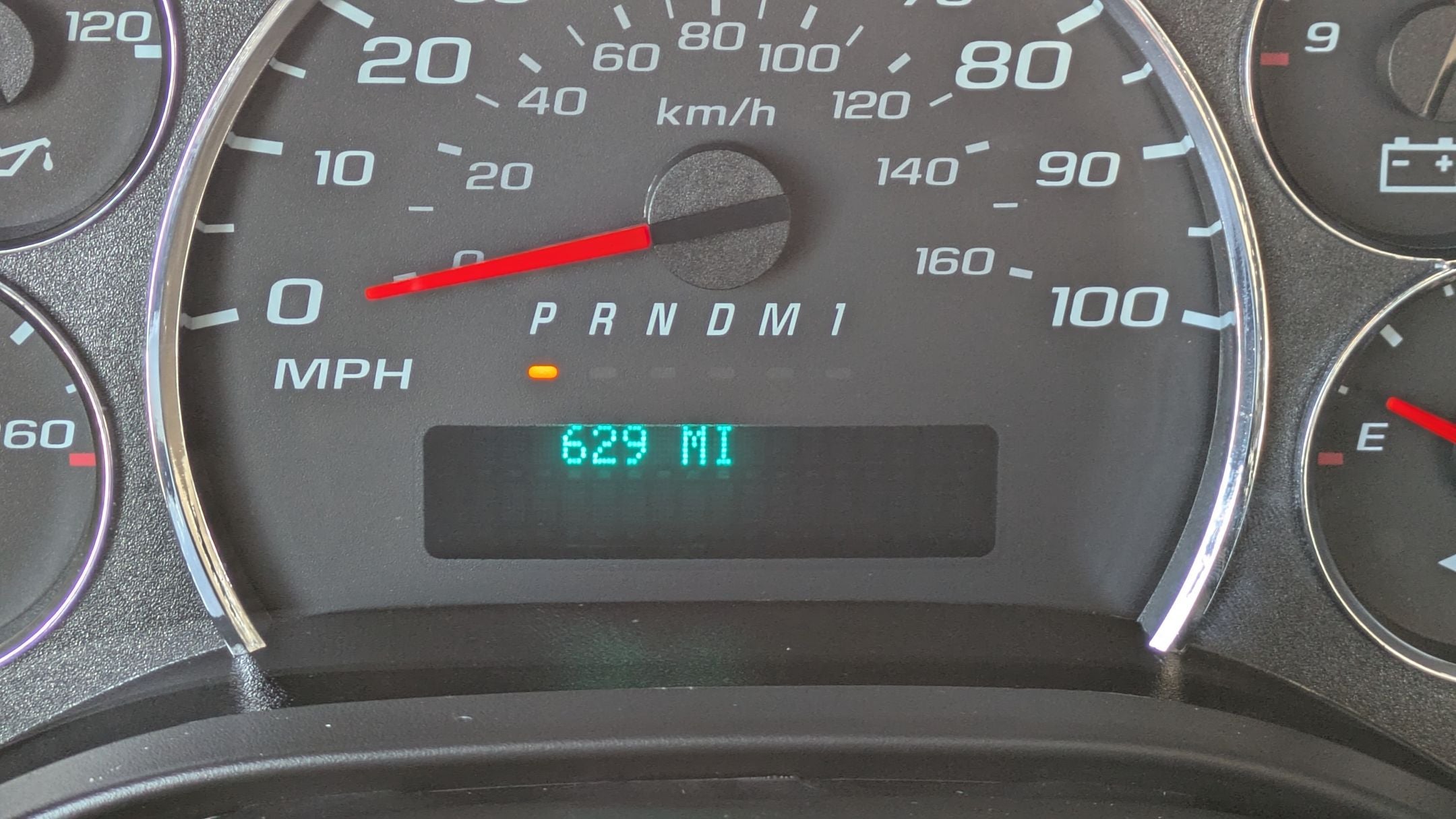 2025 GMC Savana Cutaway 3500 1WT