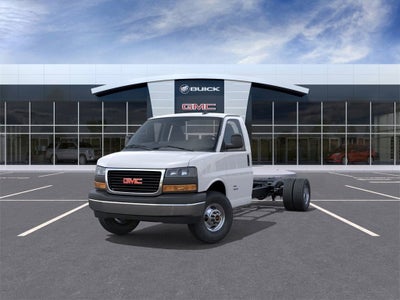 2025 GMC Savana Cutaway 3500 1WT