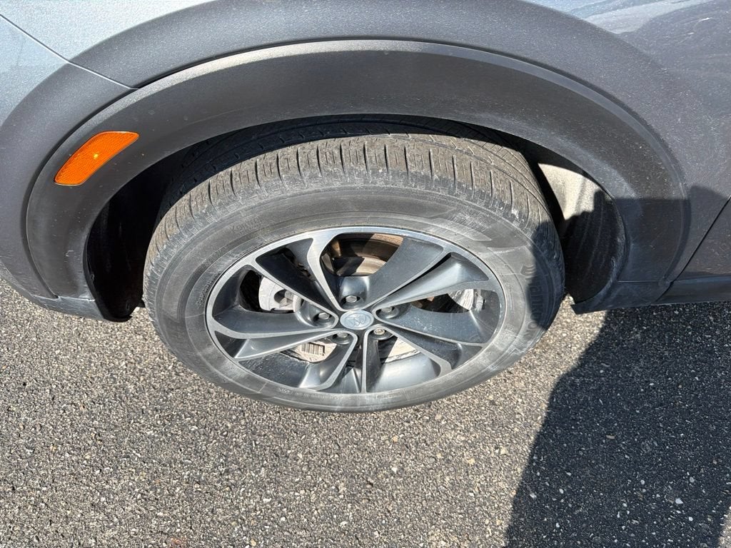 2020 Buick Encore GX Select