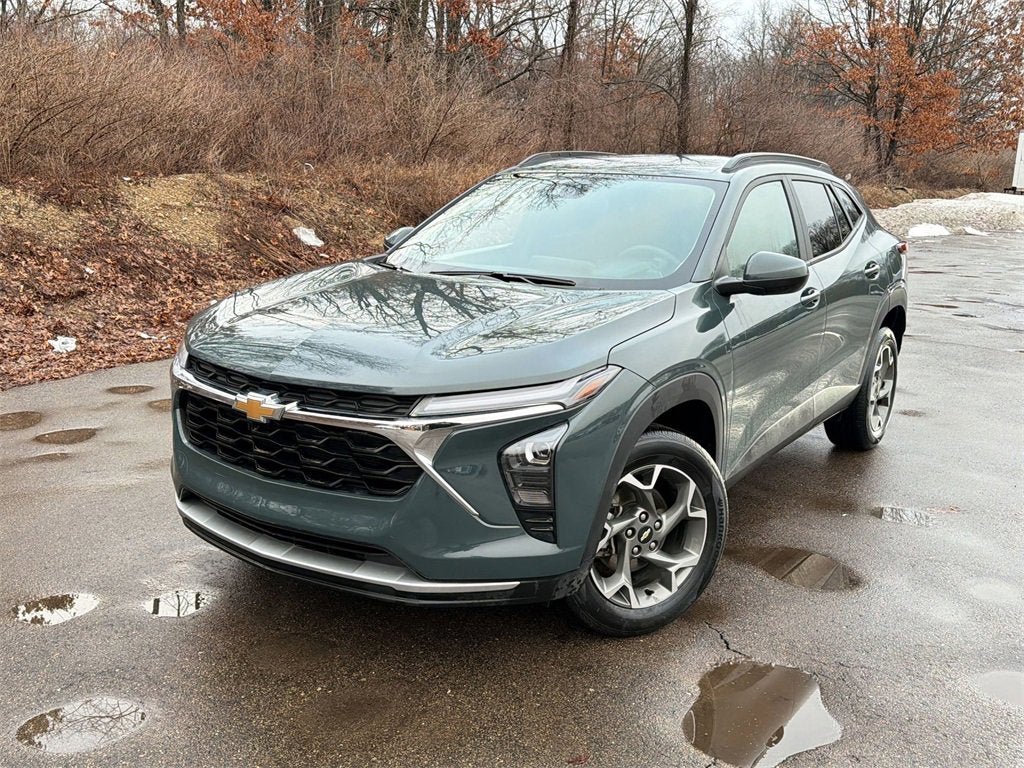 2025 Chevrolet Trax LT