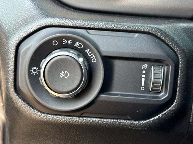 2023 Jeep Wrangler 4-Door Willys 4x4