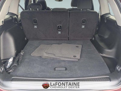 2023 Jeep Grand Cherokee Laredo 4x4