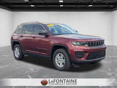 2023 Jeep Grand Cherokee Laredo 4x4