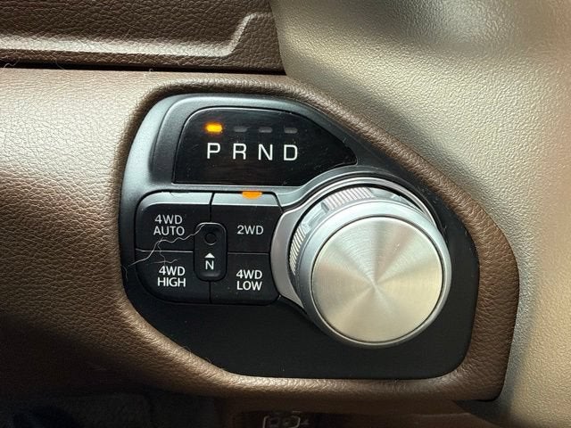 2019 RAM 1500 Laramie Quad Cab 4x4 6'4" Box
