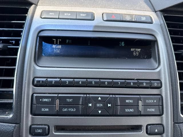 2011 Ford Taurus SEL