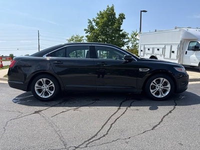 2011 Ford Taurus SEL