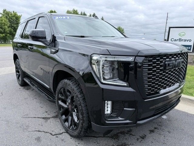 2023 GMC Yukon SLT
