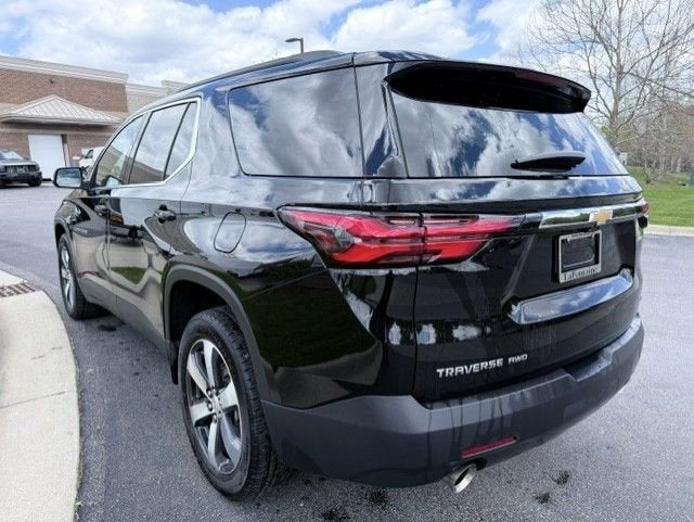 2023 Chevrolet Traverse LT Leather