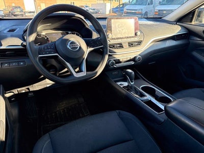 2022 Nissan Altima SV FWD