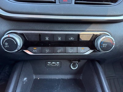 2022 Nissan Altima SV FWD
