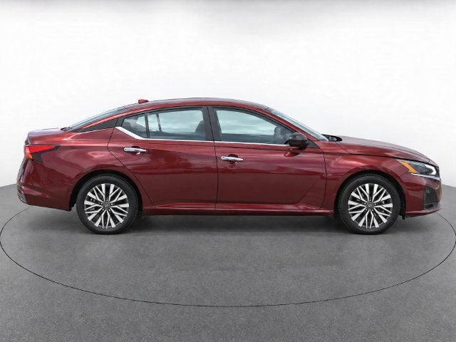 2025 Nissan Altima SV AWD