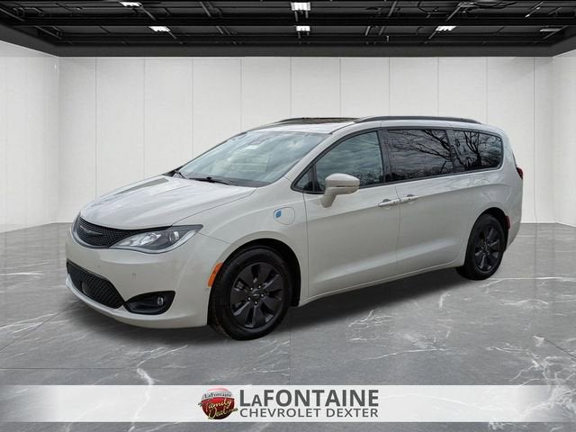 2020 Chrysler Pacifica Hybrid Limited