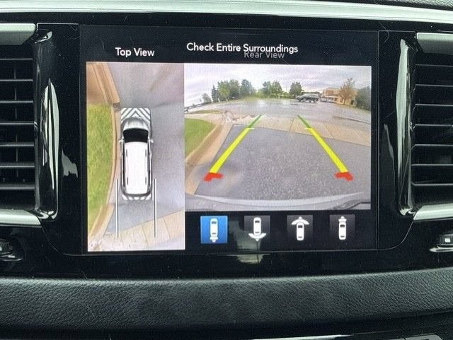 2020 Chrysler Pacifica AWD Launch Edition