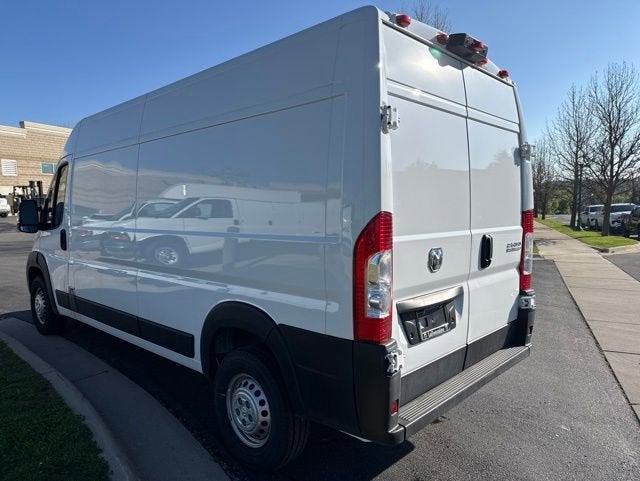 2026 RAM ProMaster Cargo Van Tradesman