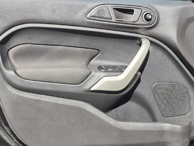 2013 Ford Fiesta SE