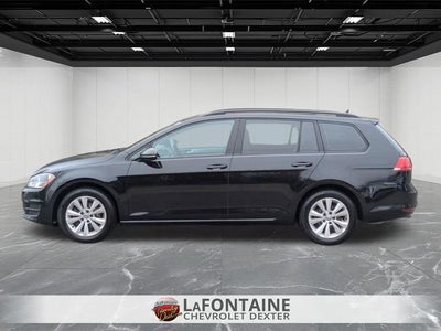 2017 Volkswagen Golf SportWagen S