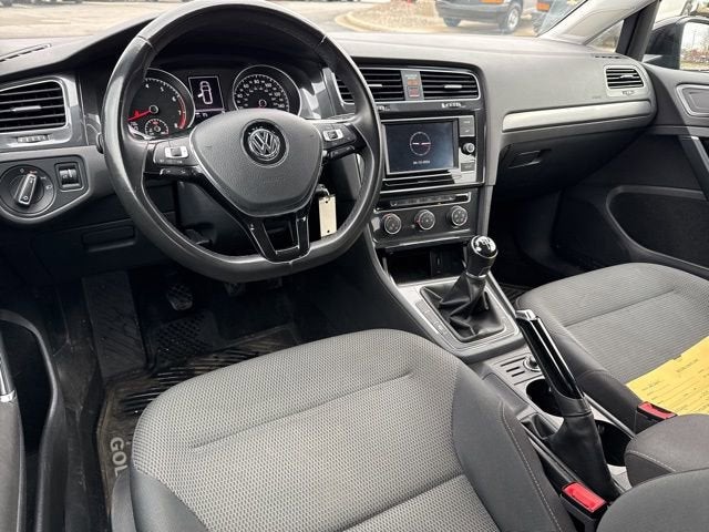 2018 Volkswagen Golf SportWagen TSI S