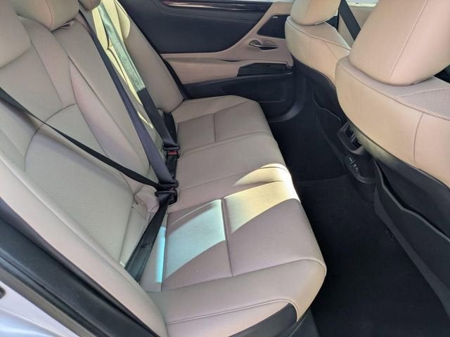 2020 Lexus ES 300h ES 300h