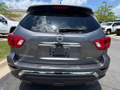 2019 Nissan Pathfinder S