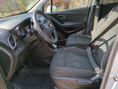 2022 Chevrolet Trax LS