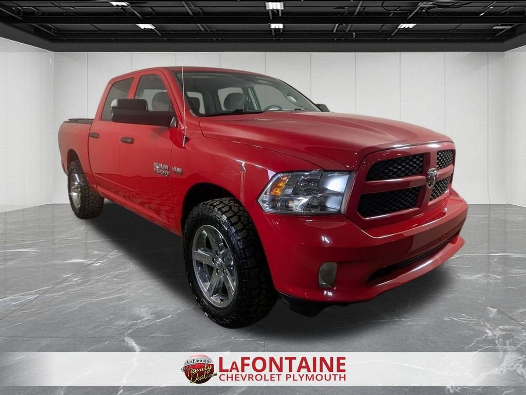 2017 RAM 1500 Express Crew Cab 4x4 5'7" Box