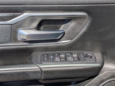 2021 RAM 1500 Big Horn Crew Cab 4x4 5'7" Box