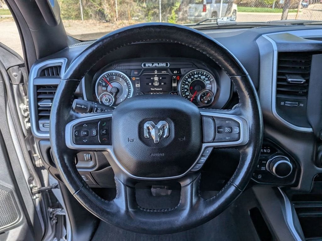 2021 RAM 1500 Big Horn Crew Cab 4x4 5'7" Box