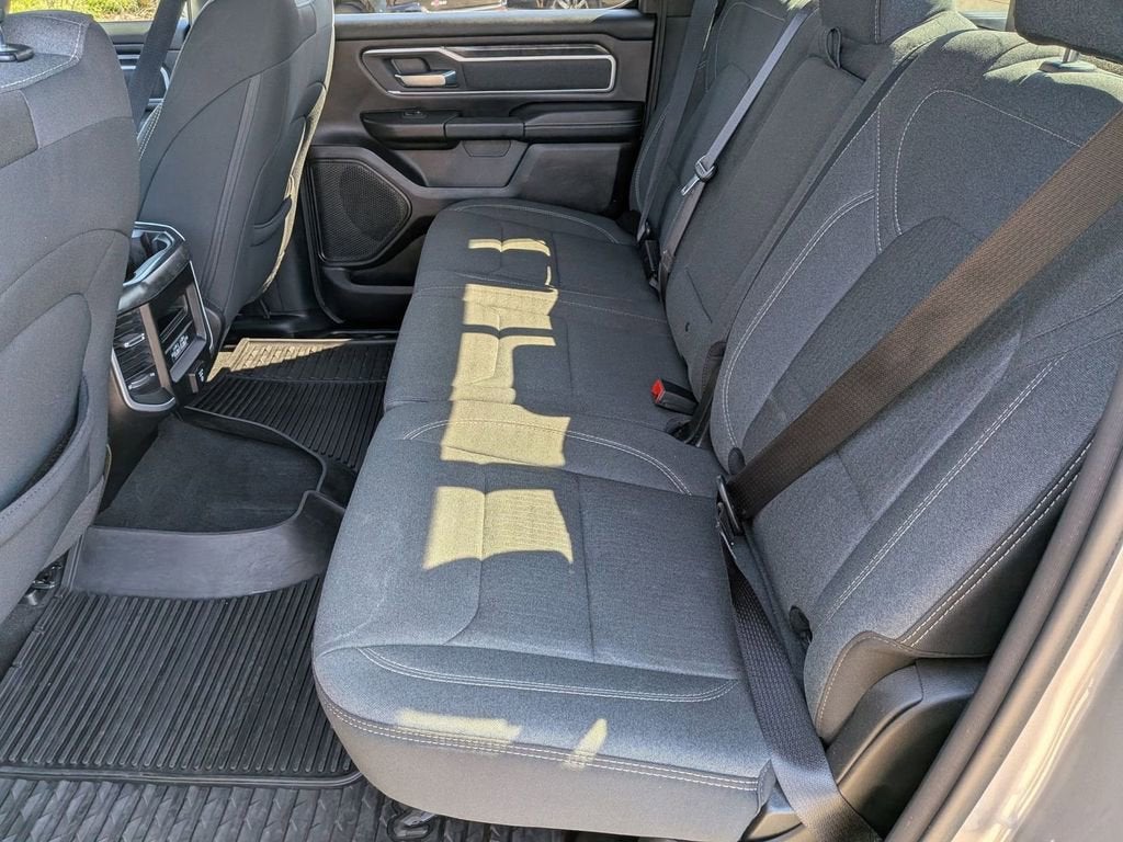 2021 RAM 1500 Big Horn Crew Cab 4x4 5'7" Box