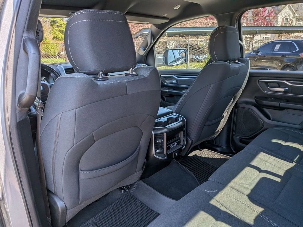 2021 RAM 1500 Big Horn Crew Cab 4x4 5'7" Box