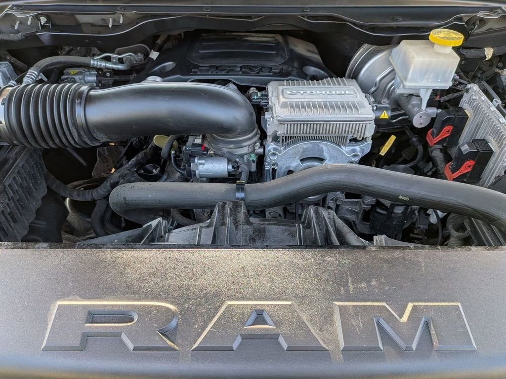 2021 RAM 1500 Big Horn Crew Cab 4x4 5'7" Box