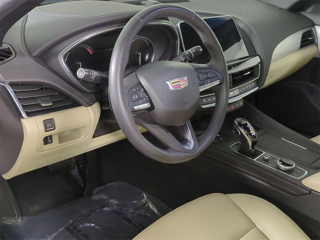 2023 Cadillac CT5 Luxury