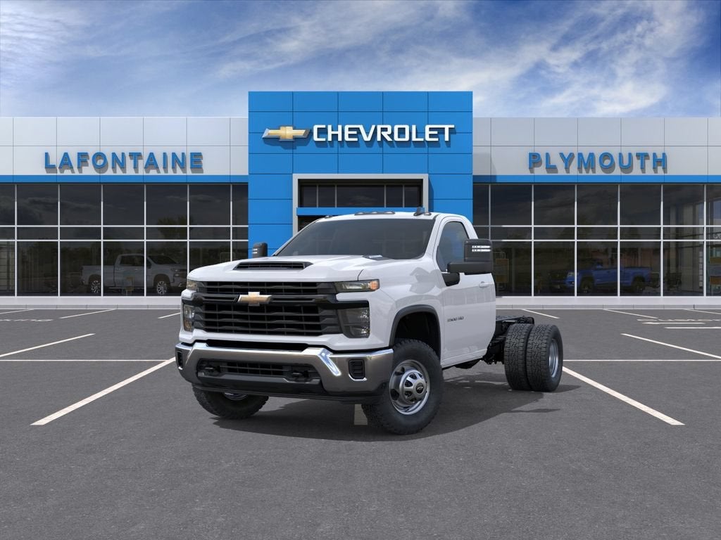 2025 Chevrolet Silverado 3500 HD Chassis Cab Work Truck