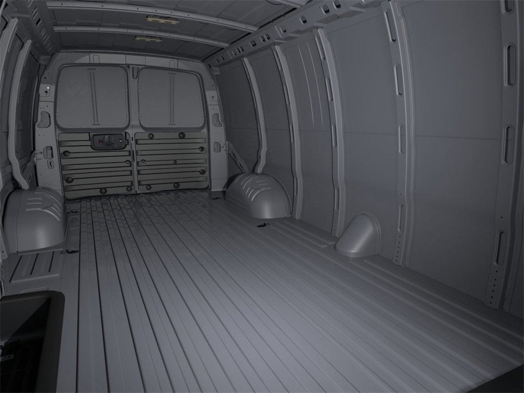 2025 Chevrolet Express Cargo 3500 WT