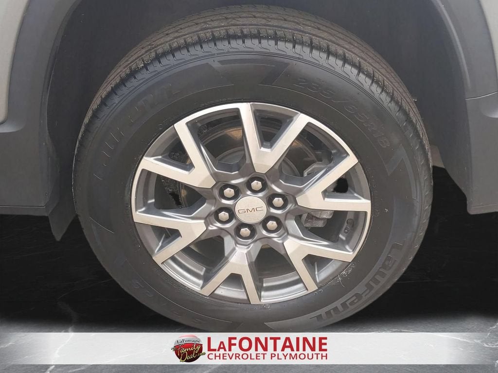 2023 GMC Acadia SLT