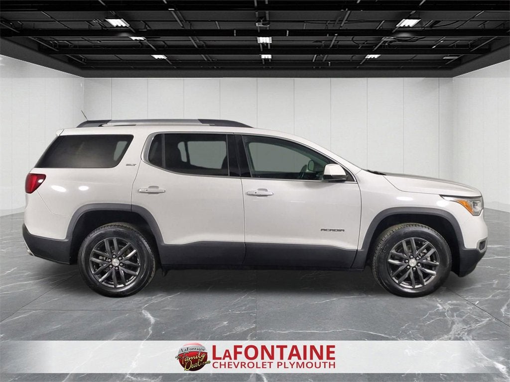 2019 GMC Acadia SLT