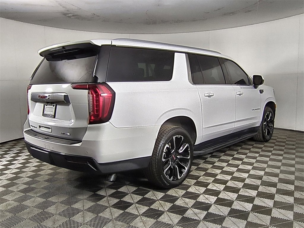 2022 GMC Yukon XL SLE