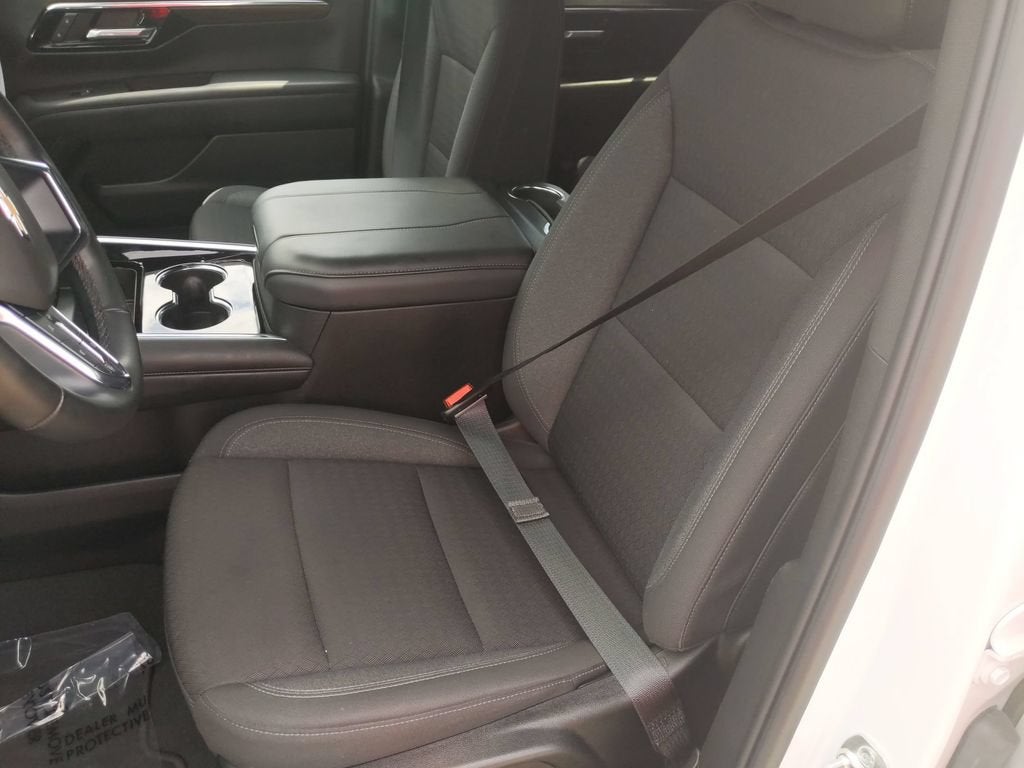2025 Chevrolet Tahoe LS