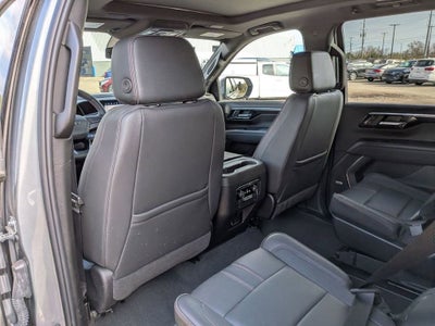 2025 Chevrolet Tahoe RST