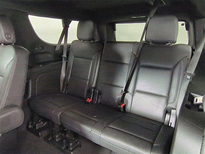 2022 Chevrolet Suburban LT