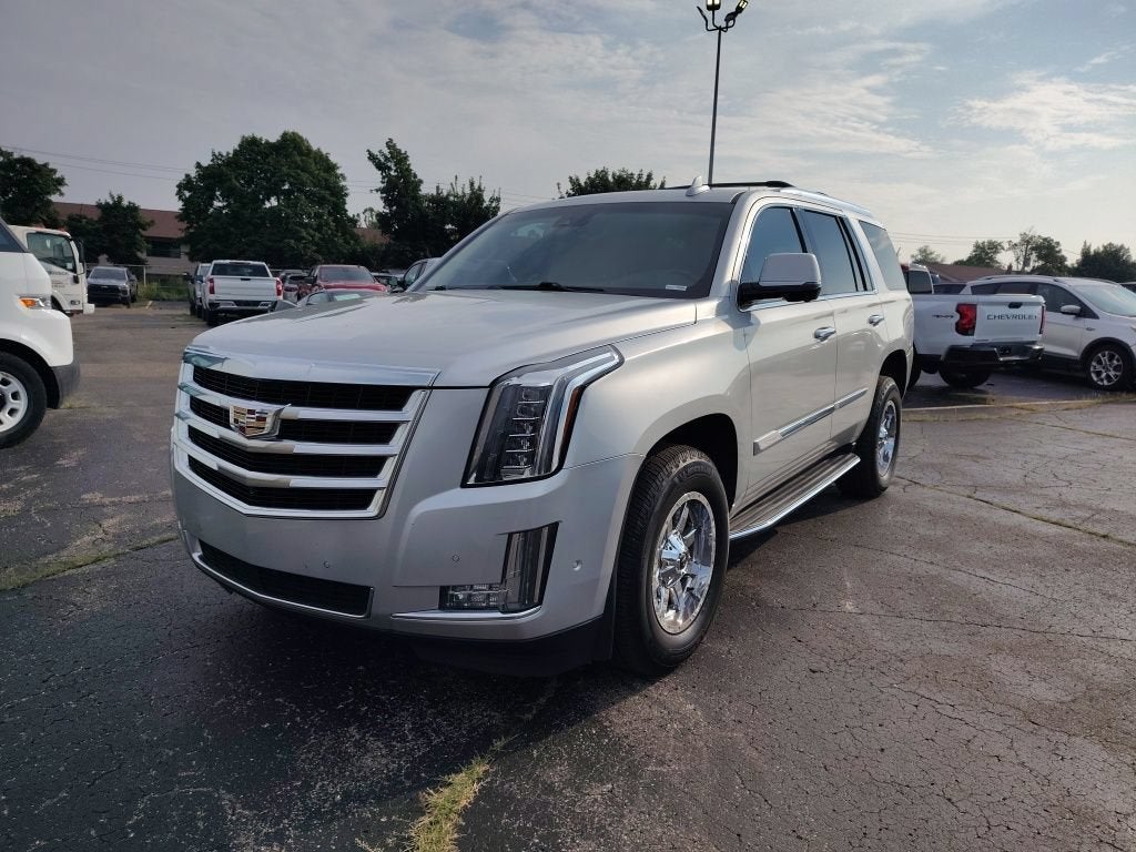 2017 Cadillac Escalade Luxury