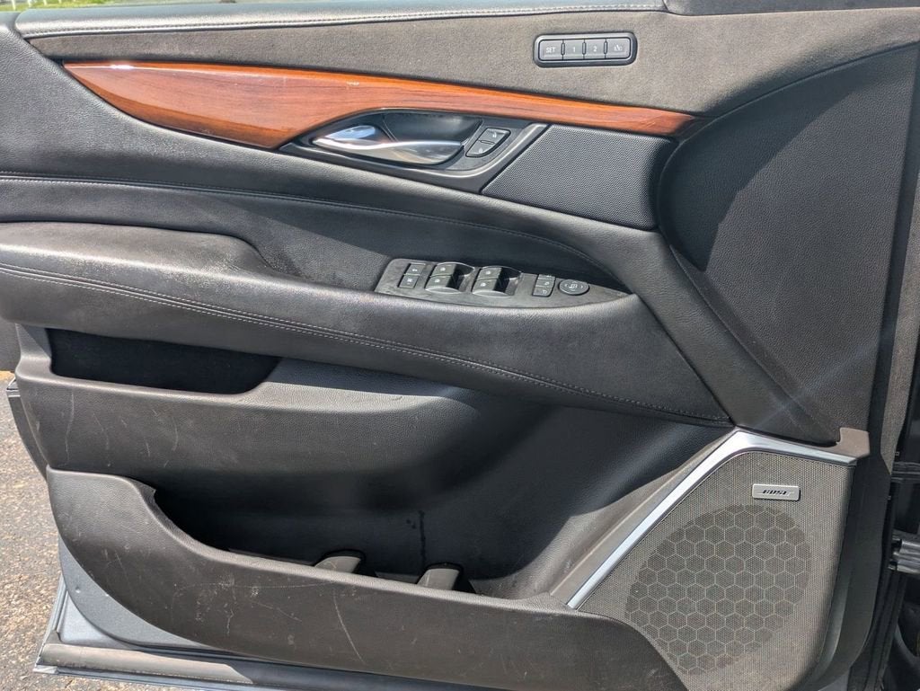 2018 Cadillac Escalade ESV Luxury